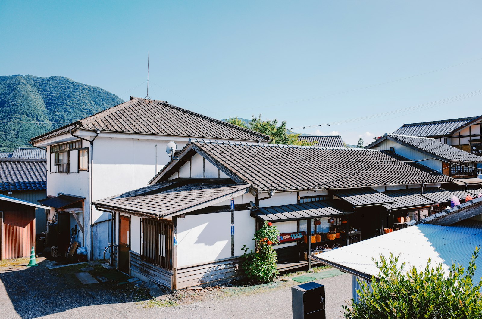 移住前に確認すべき「電気・光熱費」チェックリスト10 — 田舎・離島へ引っ越す前に絶対やっておくこと